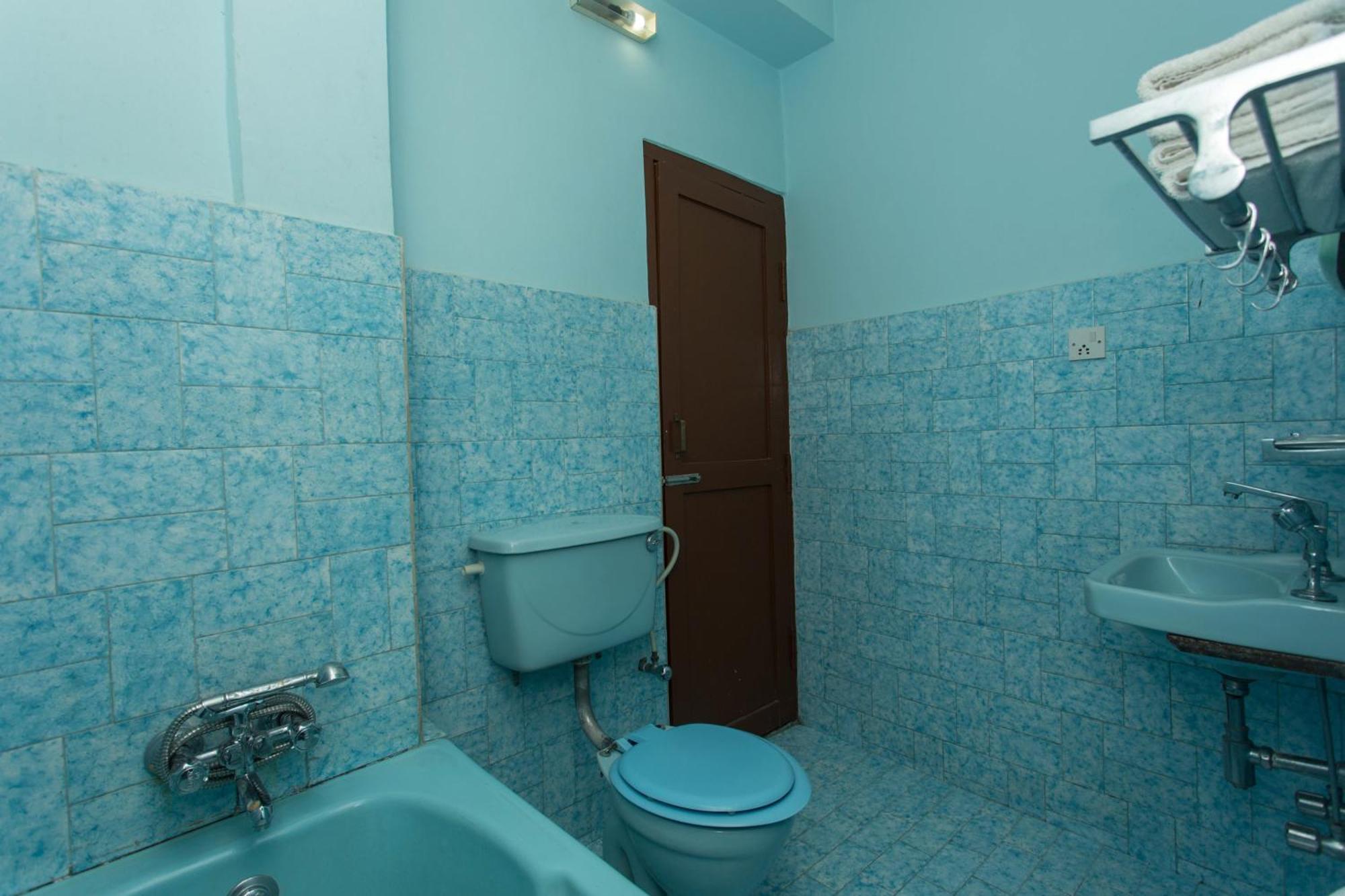 Hotel Peninsula Pokhara Ngoại thất bức ảnh