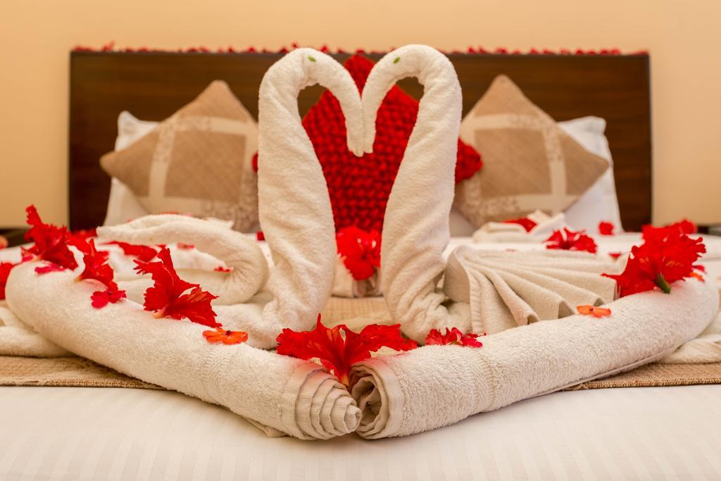 Hotel Peninsula Pokhara Ngoại thất bức ảnh